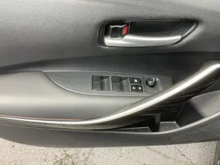 Toyota Corolla 2023 XSE Sedán 4p