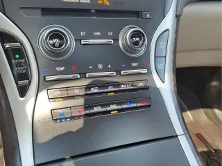 Lincoln Nautilus 2019 AWD Reserve 4dr SUV