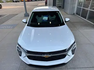 Chevrolet Trax 2024 LS 4p Crossover