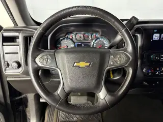Chevrolet Silverado 1500 2017 4x2 LT 4dr Crew Cab 5.8 ft. SB
