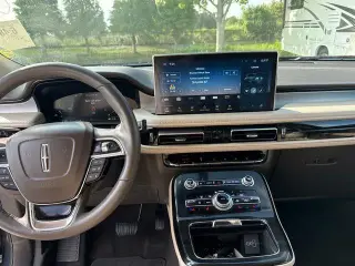 Lincoln Nautilus 2022 Standard 4p SUV