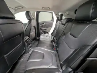 Ford Edge 2022 AWD Titanium 4p Crossover