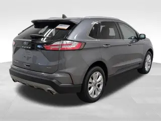 Ford Edge 2022 AWD Titanium 4p Crossover