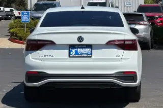 Volkswagen Jetta 2024 SE 4dr Sedan
