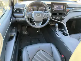 Toyota Camry 2024 SE 4p Sedan