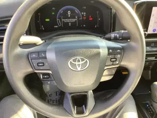 Toyota Camry 2025 LE Sedán 4p.