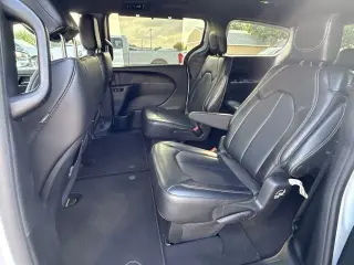 Chrysler Pacifica 2025 Select 4dr Mini-Van