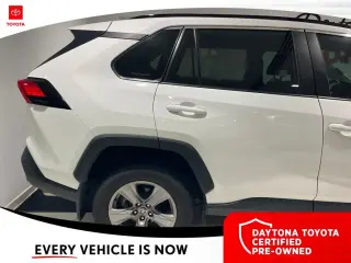Toyota RAV4 2024 XLE 4p SUV