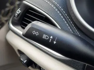 Chrysler Pacifica Plug-In Hybrid 2024 Select Miniván 4p.