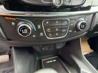 Chevrolet Traverse 2023 4x4 Premier 4p SUV