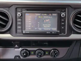 Toyota Tacoma 2018 4x2 TRD Todo Terreno 4p Doble Cabina 5.0 ft SB