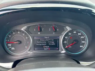 Chevrolet Traverse 2023 4x4 LT Cuero 4p SUV