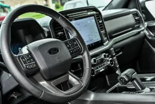 Ford F-150 2024 4x4 XLT 4p SuperCrew 5.5 ft. CB