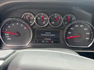 Chevrolet Silverado 1500 2019 4x4 LT 6p. Cabina de tripulación estándar 6,6 pies de caja corta