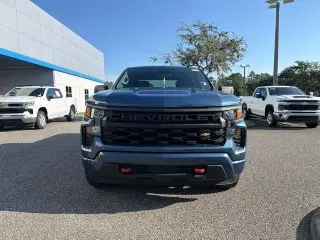 Chevrolet Silverado 1500 2024 4x4 Custom 4dr Crew Cab 5,8 pies SB