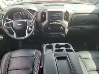 Chevrolet Silverado 1500 2021 4x2 Custom 4dr Crew Cab 5.8 ft. SB
