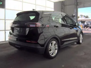 Chevrolet Bolt EV 2023 1LT 4p Hatchback