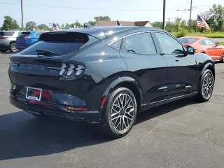 Ford Mustang Mach-E 2024 AWD Premium 4dr SUV