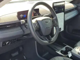 Ford Mustang Mach-E 2024 AWD Premium 4dr SUV