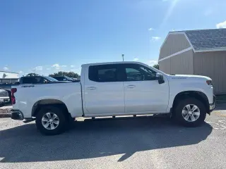 Chevrolet Silverado 1500 2021 4x4 LT 4p. Cabina Completa 5.8 pies C. con 1LT