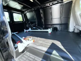 Chevrolet Express 2022 3500 3dr Cargo Van