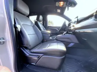 Chevrolet Colorado 2023 4x4 ZR2 4p Cabaína de Tripulante 5 pies ST