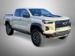 Chevrolet Colorado 2023 4x4 ZR2 4p Cabaína de Tripulante 5 pies ST