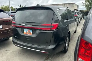 Chrysler Pacifica 2024 Touring L Mini-Van 4puertas