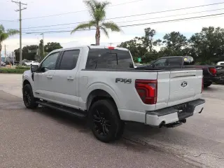 Ford F-150 2024 4x4 Lariat 4dr SuperCrew 5.5 ft. SB