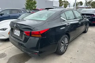 Nissan Altima 2025 2.5 SV 4dr Sedan