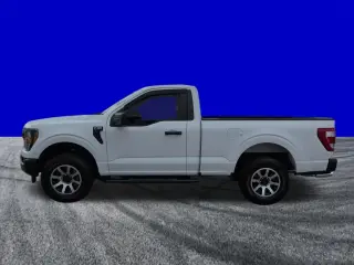 Ford F-150 2023 4x2 XL 2p Cab Estándar 6.5 pies SB