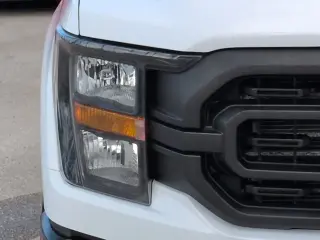 Ford F-150 2023 4x2 XL 2p Cab Estándar 6.5 pies SB