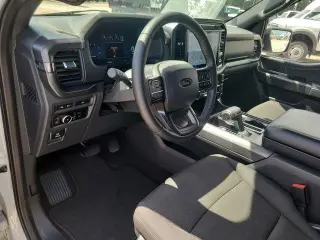 Ford F-150 2024 4x4 XLT 4p SuperCrew 6.5 ft. CA