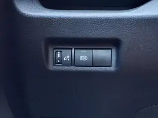 Toyota RAV4 2025 LE 4p SUV