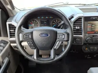 Ford F-150 2015 4x4 XLT 4dr SuperCrew 6.5 ft. SB