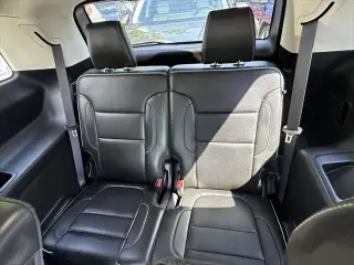 GMC Acadia 2023 4x4 Denali 4p SUV