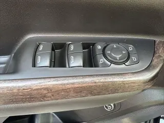 GMC Acadia 2023 4x4 Denali 4p SUV