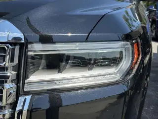 GMC Acadia 2023 4x4 Denali 4p SUV