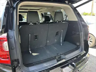 GMC Acadia 2023 4x4 Denali 4p SUV