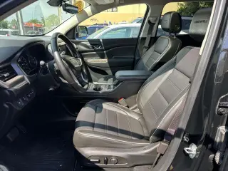GMC Acadia 2023 4x4 Denali 4p SUV