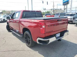 Chevrolet Silverado 1500 2023 4x4 LTZ 4p. Cabina de Tripulante 5.8 ft. CB