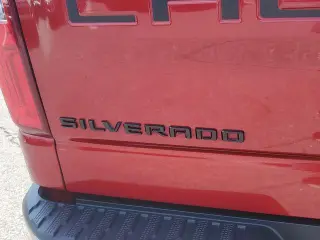 Chevrolet Silverado 1500 2023 4x4 LTZ 4p. Cabina de Tripulante 5.8 ft. CB