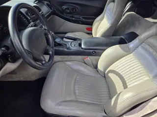 Chevrolet Corvette 2004 2p Coupé