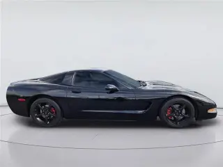 Chevrolet Corvette 2004 2p Coupé