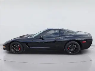 Chevrolet Corvette 2004 2p Coupé