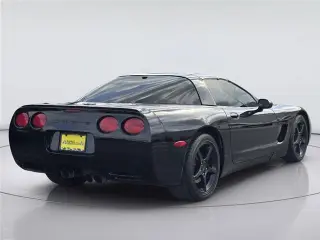 Chevrolet Corvette 2004 2p Coupé
