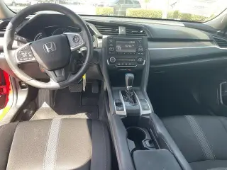 Honda Civic 2019 LX 4p Sedán CVT
