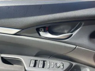 Honda Civic 2019 LX 4p Sedán CVT