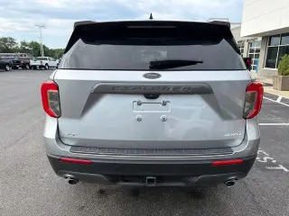 Ford Explorer 2024 AWD XLT 4p SUV