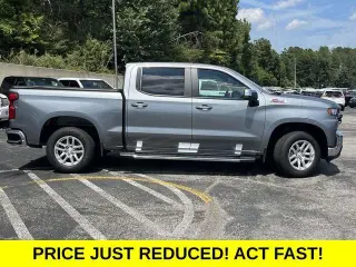 Chevrolet Silverado 1500 2019 4x4 LT 5p. Cabina de tripulante estándar 5,8 ft. carrocería cuadrícula
